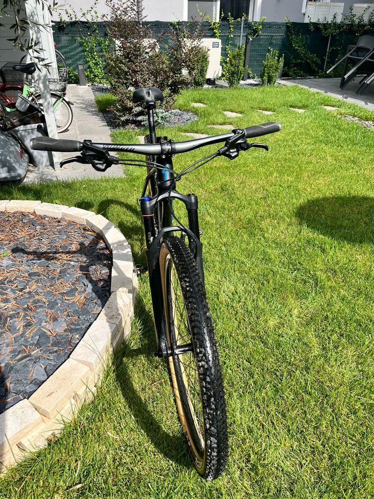 Used Specialized EPIC HP COMP 2017 Mountainbike — image 6 of 6