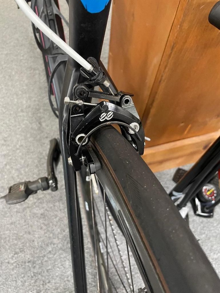 Used Specialized S Works Tarmac SL 6 Sram Red, Rim Brake 2021 2020 Road & Gravel, Black — image 5 of 6