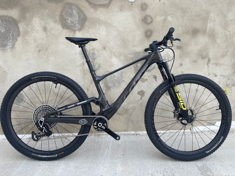 Brugt Scott Spark RC World Cup EVO 2024 Mountainbike — billede 1 af 6