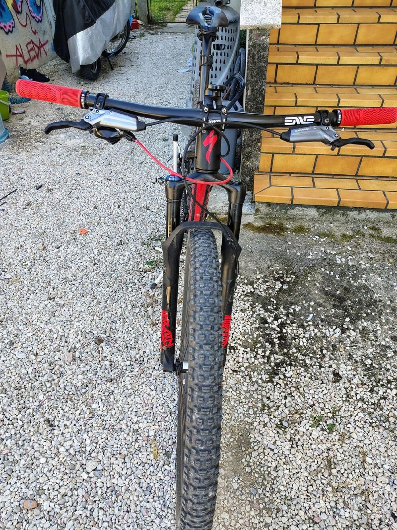 Used Specialized Epic SRAM X01 2018 Mountainbike, Black — image 4 of 4