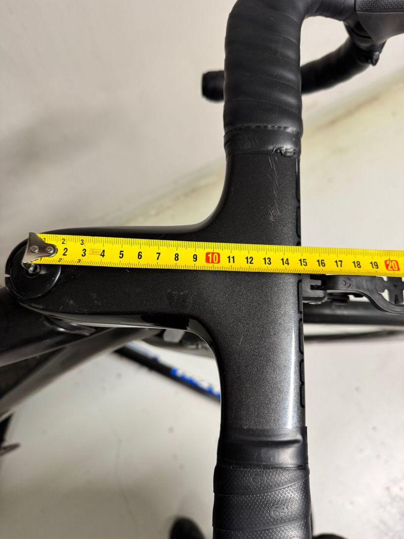 Used Trek Madone 9.9 2017 2017 Road & Gravel, Black — image 5 of 16