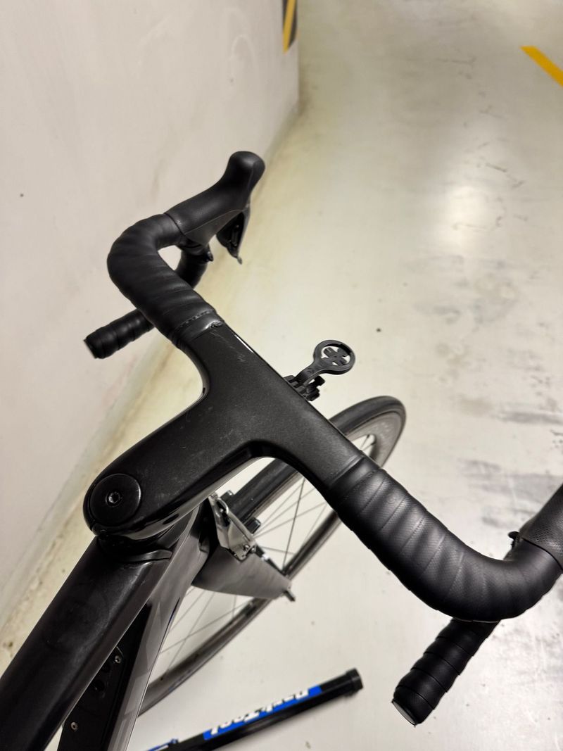 Used Trek Madone 9.9 2017 2017 Road & Gravel, Black — image 6 of 16