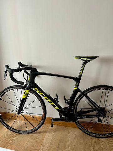 Used Scott Foil RC 2018 2018 Road & Gravel, Black — image 2 of 9