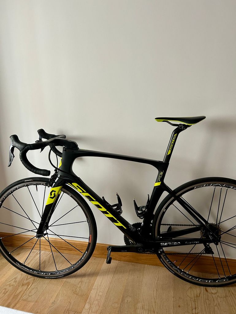 Used Scott Foil RC 2018 2018 Road & Gravel, Black — image 2 of 9