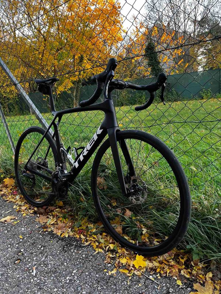 Used Trek Madone SL 5 Gen 8 2025 2025 Road & Gravel, Black — image 10 of 10