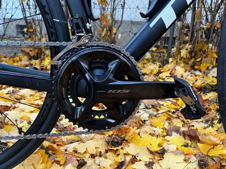 Used Trek Madone SL 5 Gen 8 2025 2025 Road & Gravel, Black — image 5 of 10