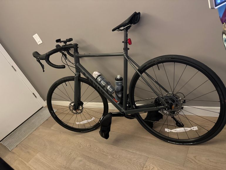 Used Canyon Endurace 7 2024 2024 Road & Gravel, Black — image 1 of 3