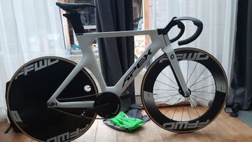 Used Apex Track 2024 Road & Gravel, White — image 2 of 13