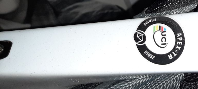 Used Apex Track 2024 Road & Gravel, White — image 13 of 13