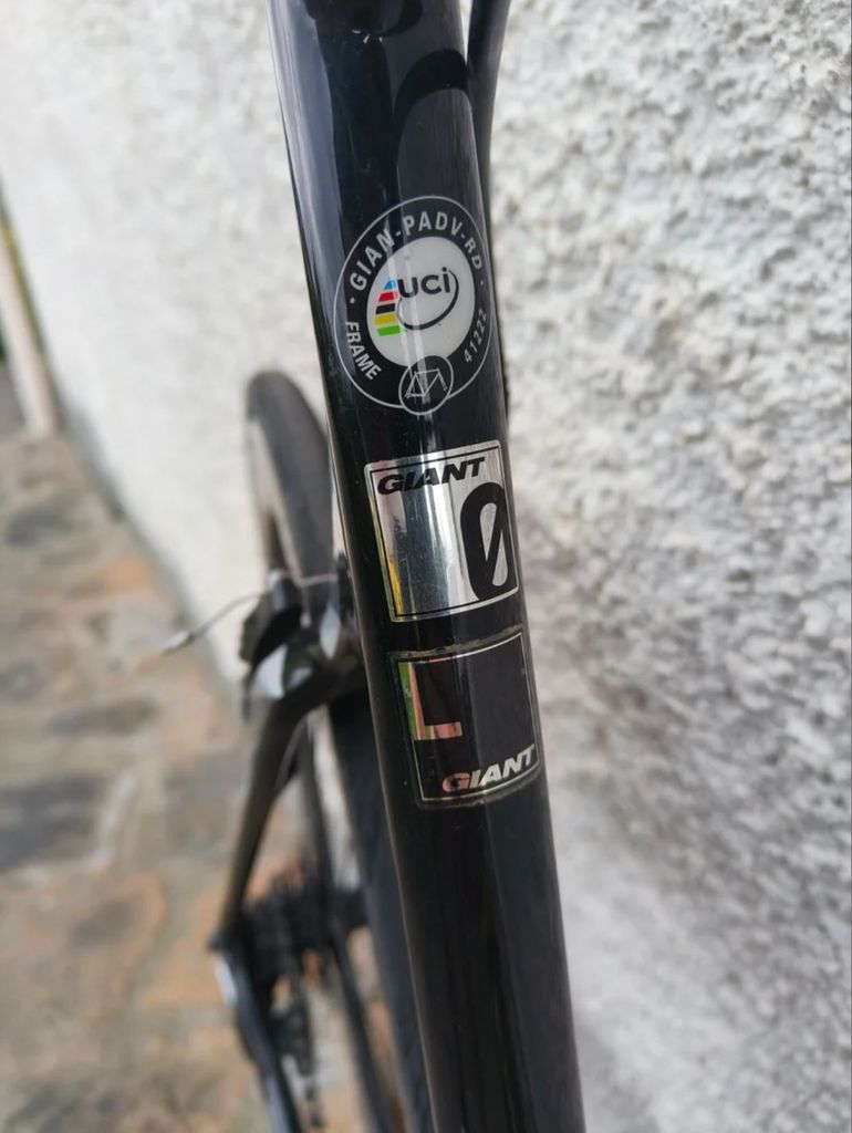 Used Giant Giant Propel Advanced 2019 Road & Gravel, Black — image 6 of 7