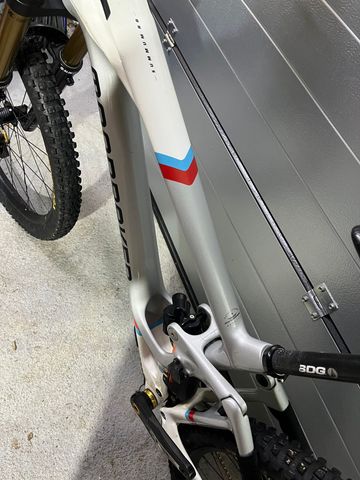 Brugt Mondraker SUMMUM CARBON RR 2023 2023 Mountainbike — billede 4 af 4