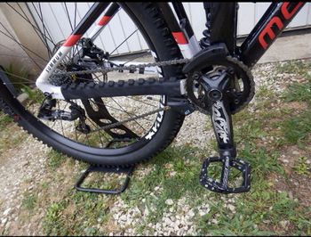 Used Mondraker Summum 29 2021 2021 Mountainbike, Black, 29 — image 4 of 7