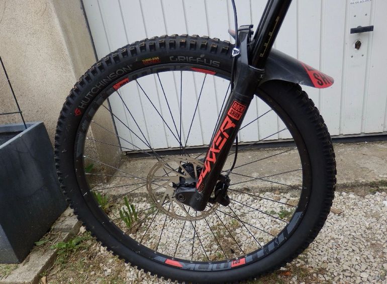 Used Mondraker Summum 29 2021 2021 Mountainbike, Black, 29 — image 6 of 7