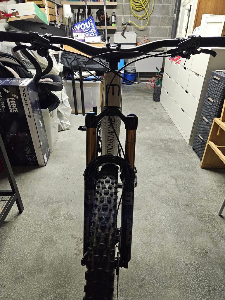 Použité Moustache Game 160.9 2025 2025 Mountainbike — obrázek 4 z 5