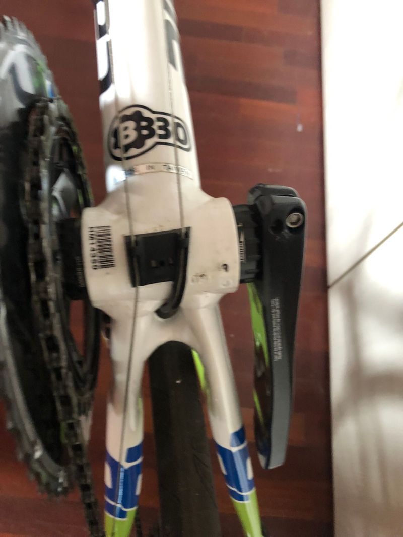 Used Cannondale Cad10 Frameset 2015 Road & Gravel, White — image 6 of 7