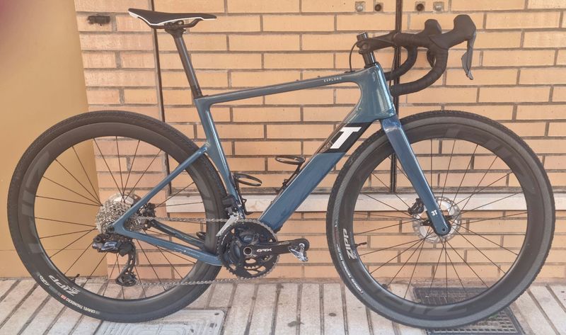 Tweedehands 3T Exploro Shimano GRX Di2 2024 Road & Gravel — afbeelding 1 van 5