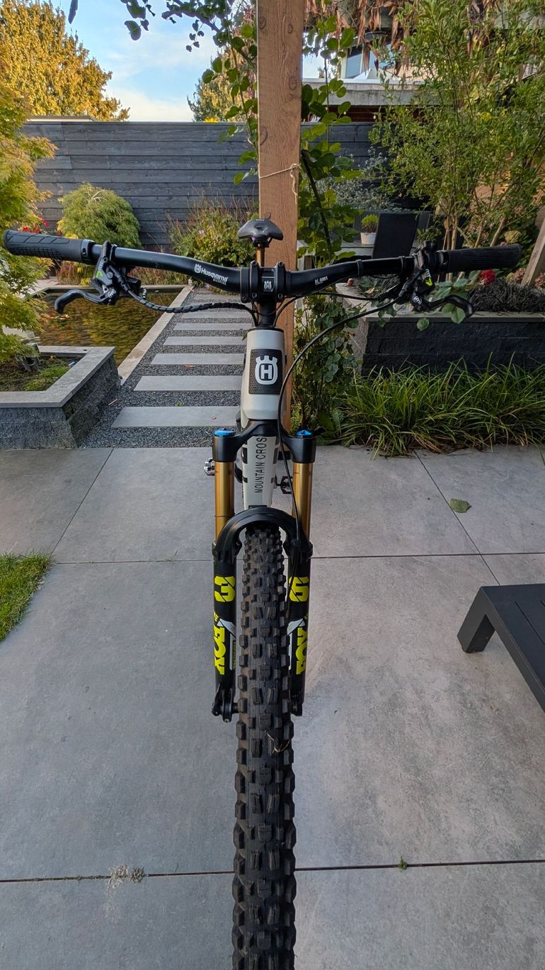 Husqvarna Mountain cross Shimano Deore XT Di2 2023 Mountainbike d'occasion — image 9 sur 12