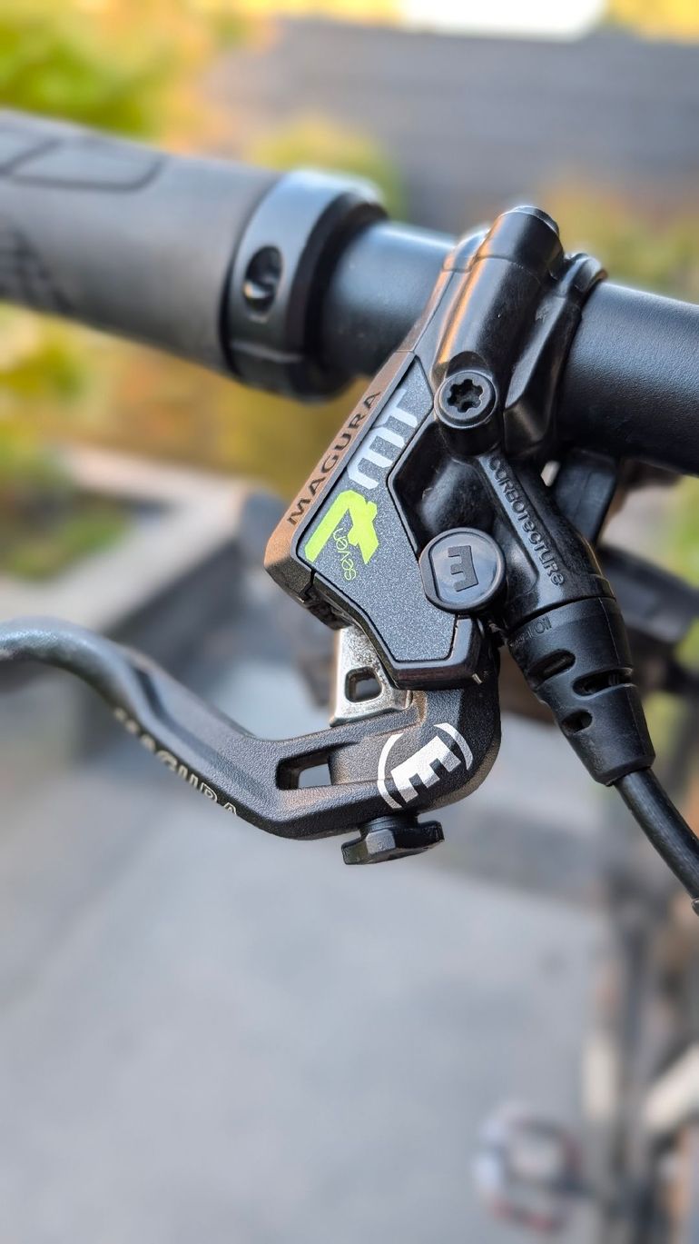 Husqvarna Mountain cross Shimano Deore XT Di2 2023 Mountainbike d'occasion — image 4 sur 12