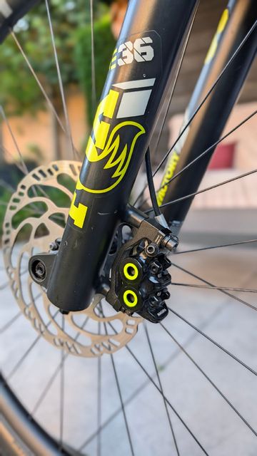 Husqvarna Mountain cross Shimano Deore XT Di2 2023 Mountainbike d'occasion — image 6 sur 12