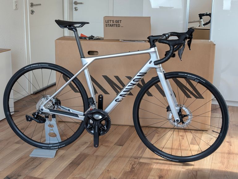 Canyon Canyon Endurace CF SL (2025) Shimano 105 Di2 Size S