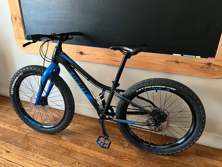 Used Giant Xtc Junior 24+ 2021 Mountainbike — image 3 of 3