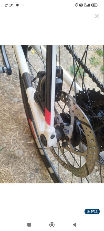 Used CUBE ATTAIN Pro Disc 2018 2018 Road & Gravel, White — image 5 of 11