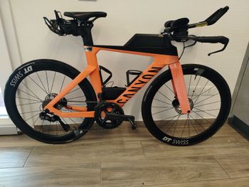 Used Canyon Speedmax CF 8 Disc Di2 2023 2023 Road & Gravel, Orange — image 1 of 7