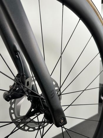 Brugt Basso Diamante Shimano Ultegra Di2 2024 Road & Gravel — billede 8 af 9