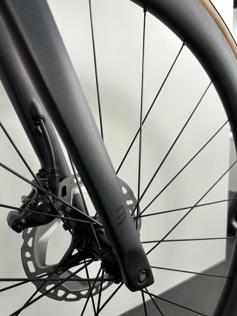Basso Diamante Shimano Ultegra Di2 2024 Road & Gravel d'occasion — image 8 sur 9