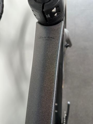 Basso Diamante Shimano Ultegra Di2 2024 Road & Gravel d'occasion — image 5 sur 9