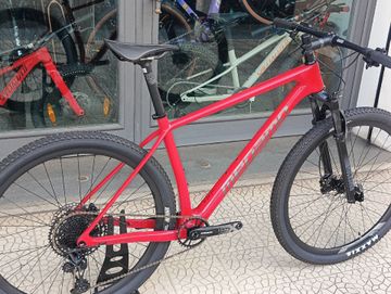 Used Megamo FACTORY 30 2022 2022 Mountainbike, Red, 29 — image 2 of 6