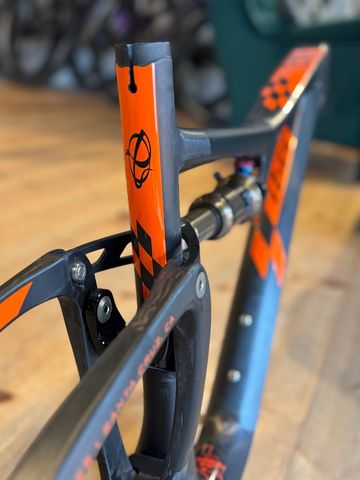 Gebrauchtes Ibis Exie USA XT 2023 Frameset 2023 Mountainbike, Schwarz, 29 — Bild 4 von 6
