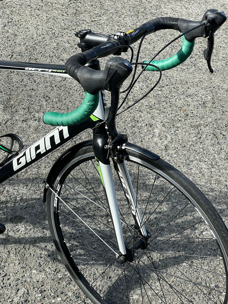 たけ】GIANT DEFY3 2013 2013 Giant Defy 3 – Specs