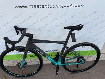 Bianchi Specialissima RC Durace Di2 2024 2024 Road & Gravel usato, Verde — immagine 7 di 7