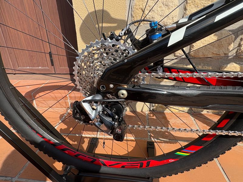 Tweedehands Specialized Epic Sworks 2013 2013 Mountainbike — afbeelding 3 van 8