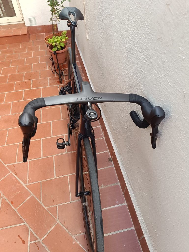 Used Specialized Tarmac SL6 Disc Pro - SRAM Force eTap AXS 2020 2020 Road & Gravel, Blue — image 5 of 9