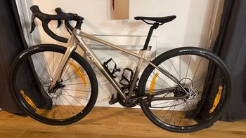Used Liv Avail AR 3 2025 2025 Road & Gravel