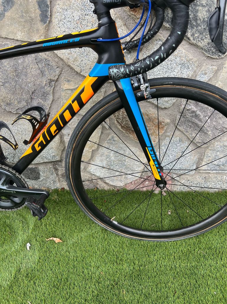 Used Giant GIANT TCR ADVANCED PRO 1 2018 Road & Gravel, Orange — image 2 of 7