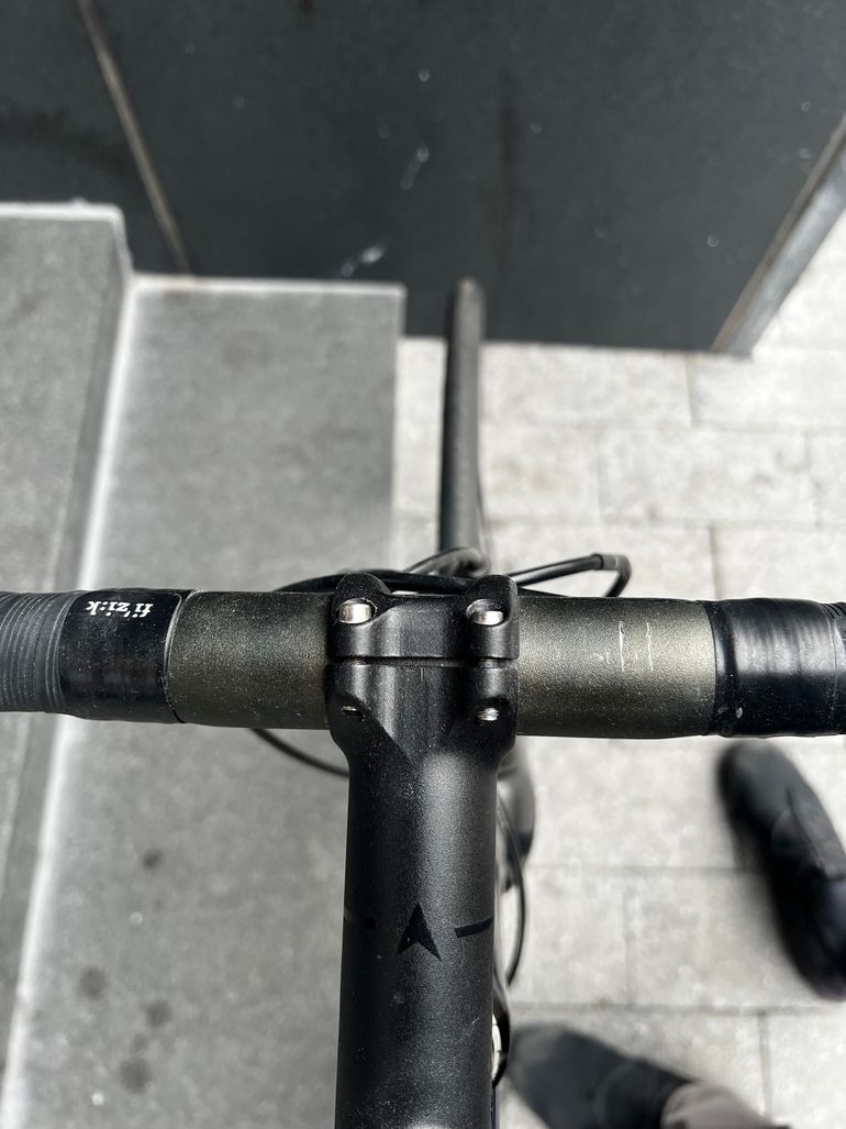Used Vitus Razor VR Disc 2020 2020 Road & Gravel, Blue — image 7 of 10
