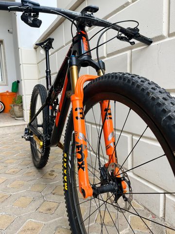 Gebrauchtes KTM Scarp SRAM XX1 Eagle AXS 2022 Mountainbike, Orange — Bild 2 von 25