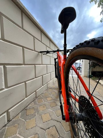 Brugt KTM Myroon Shimano Deore 2022 Mountainbike — billede 10 af 13