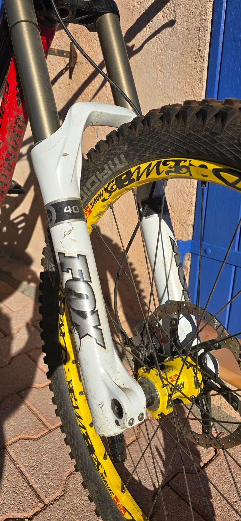 Used Specialized Demo Shimano Saint 2014 Mountainbike, Red — image 8 of 10