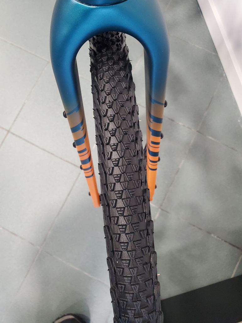 Used Bottecchia Gravel Overland GRX610 Orange/Bleu 2025 Road & Gravel, Blau — image 6 of 16