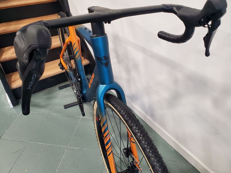 Used Bottecchia Gravel Overland GRX610 Orange/Bleu 2025 Road & Gravel, Blau — image 4 of 16