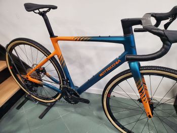 Used Bottecchia Gravel Overland GRX610 Orange/Bleu 2025 Road & Gravel, Blau — image 2 of 16