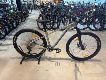Kona, Kahuna 2023