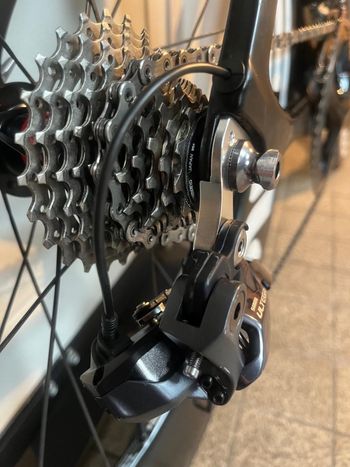 Used Pinarello DOGMA F10 2019 Road & Gravel, Black — image 16 of 22