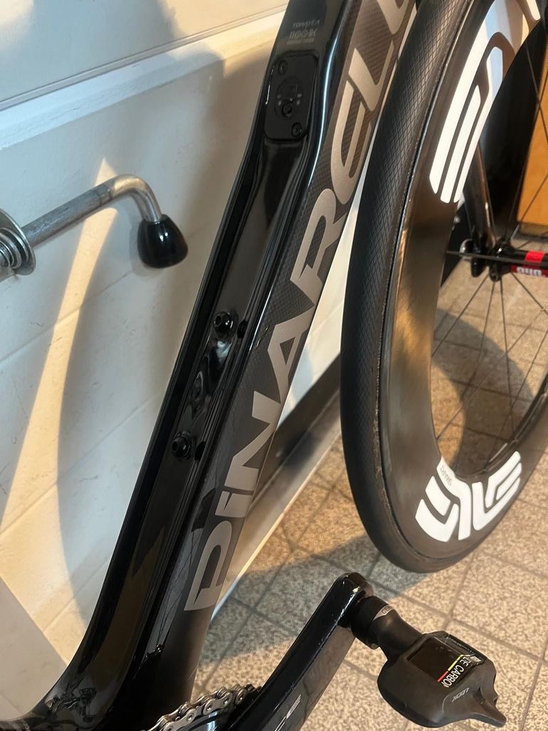 Used Pinarello DOGMA F10 2019 Road & Gravel, Black — image 19 of 22