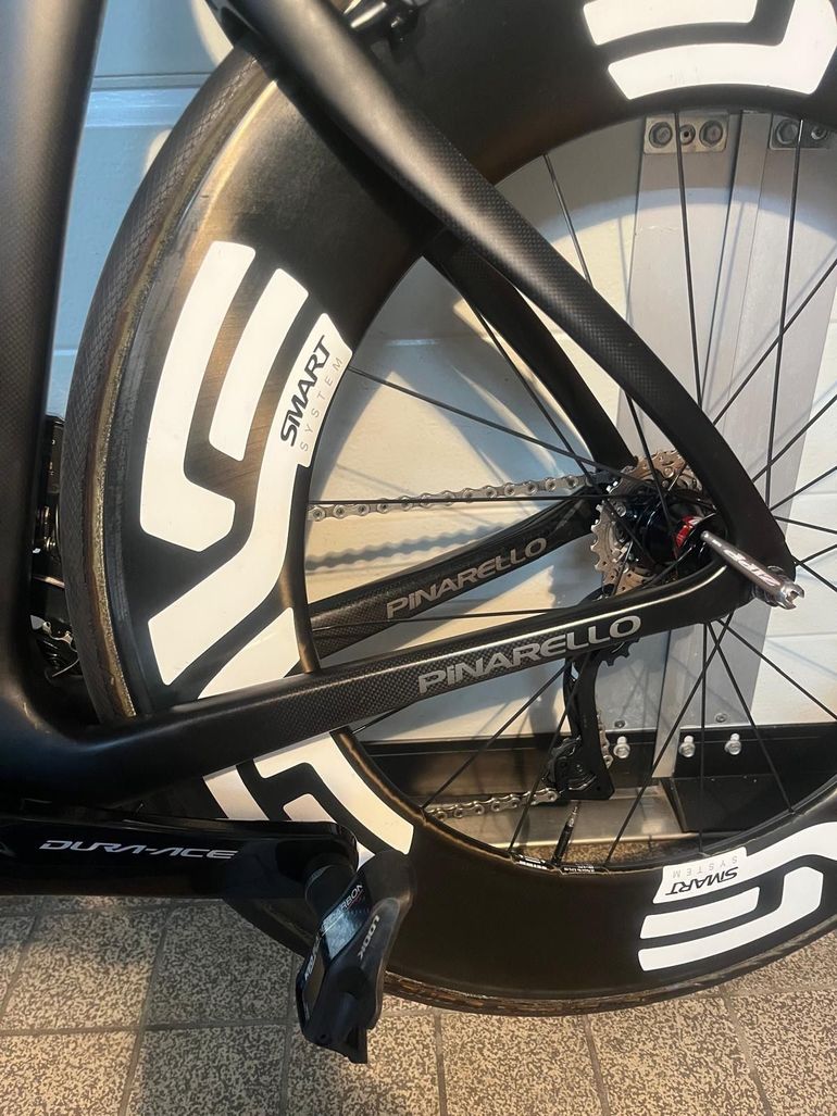 Used Pinarello DOGMA F10 2019 Road & Gravel, Black — image 13 of 22