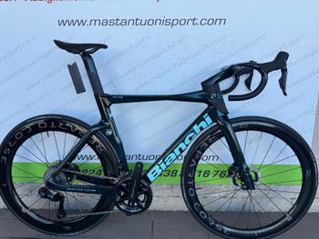 Bianchi Oltre RC Durace Di2 2024 2024 Road & Gravel usato, Blu — immagine 5 di 5